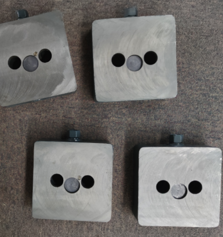 1687681390840508.jpg 1687681373553.jpg